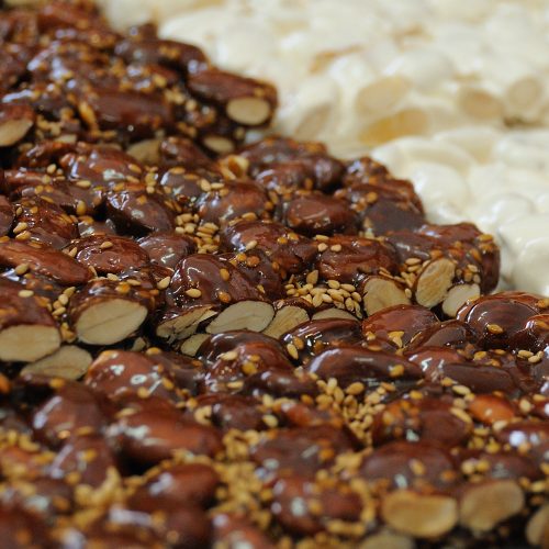 Touron espagnol artisanal avec amandes et miel - spécialité Coloma Garcia