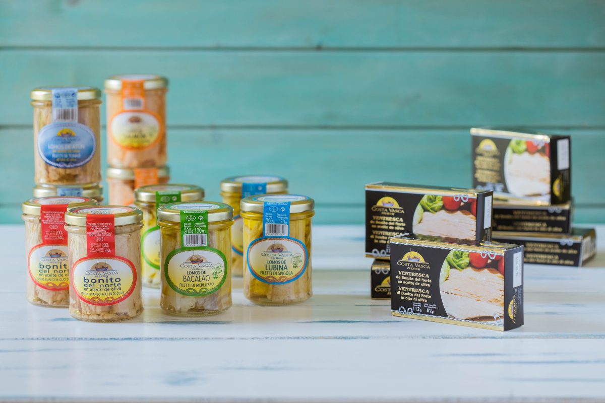 Conserves et bocaux de thon blanc et ventrèche, produits pour l’épicerie fine